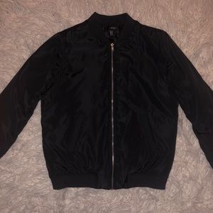 BLACK BOMBER JACKET